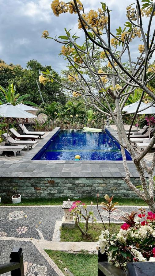 Perdana Homestay Lembongan Esterno foto