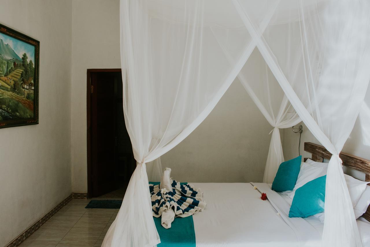 Perdana Homestay Lembongan Esterno foto