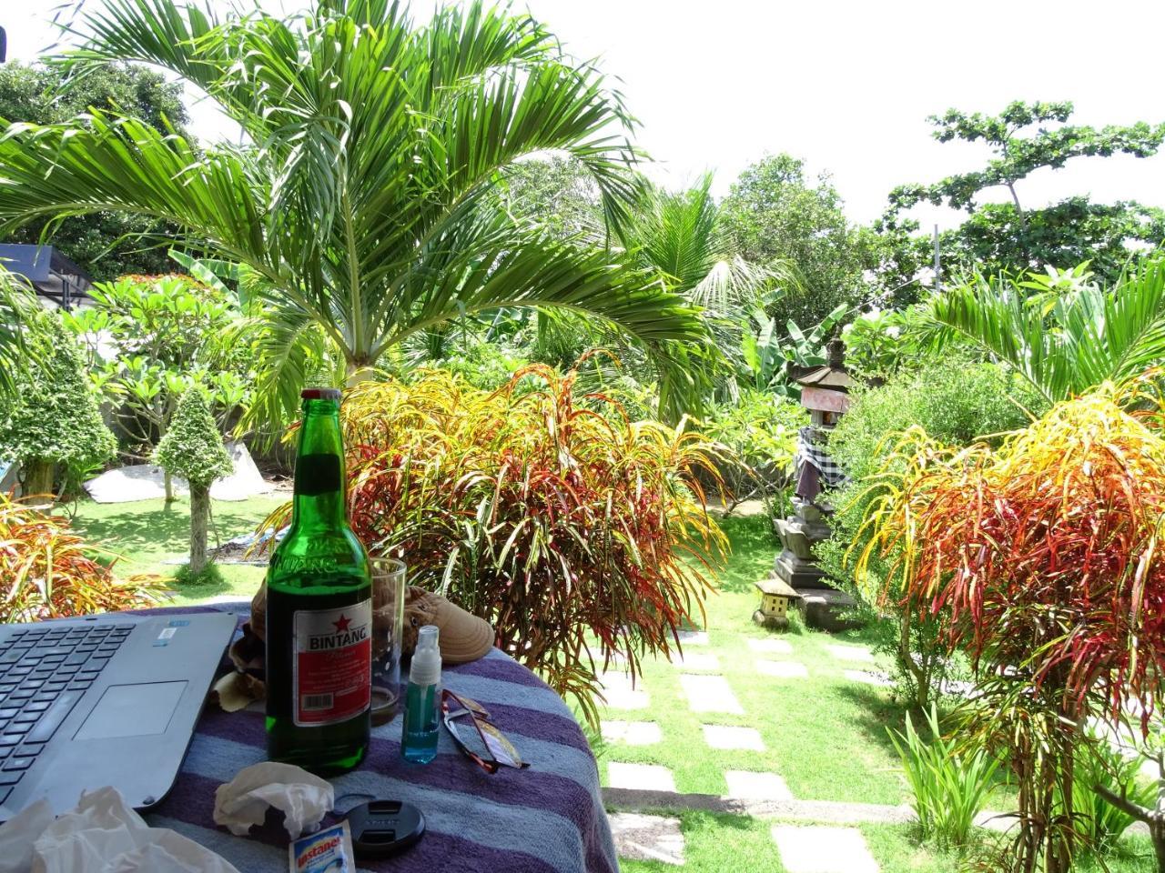 Perdana Homestay Lembongan Esterno foto